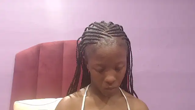 Snapshot of sexykea2002x chatting on 3, 10, 2025 sexykea2002x online show from 3, 10, 2025