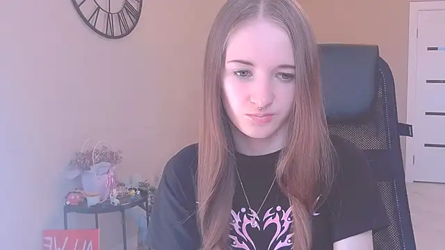 KateKayer online show from 16, 9, 2025
