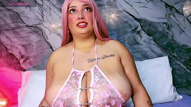 Alicee stone  online show from 23, 9, 2025