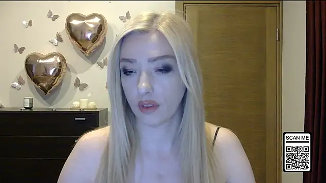 Snapshot of Wild_Silk_Desire chatting on 22, 5, 2026 Wild Silk Desire online show from 22, 5, 2026