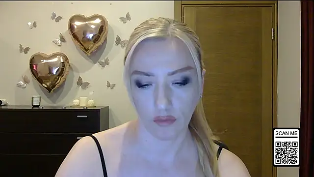 Snapshot of Wild_Silk_Desire chatting on 27, 5, 2026 Wild Silk Desire online show from 27, 5, 2026
