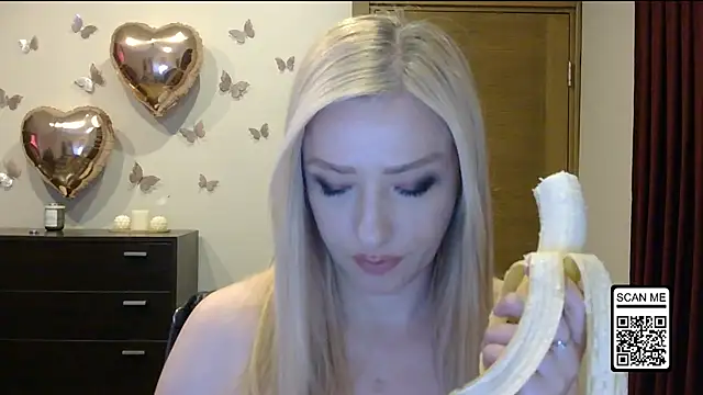 Snapshot of Wild_Silk_Desire chatting on 16, 6, 2026 Wild Silk Desire online show from 16, 6, 2026