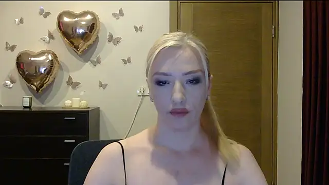Snapshot of Wild_Silk_Desire chatting on 12, 7, 2026 Wild Silk Desire online show from 12, 7, 2026