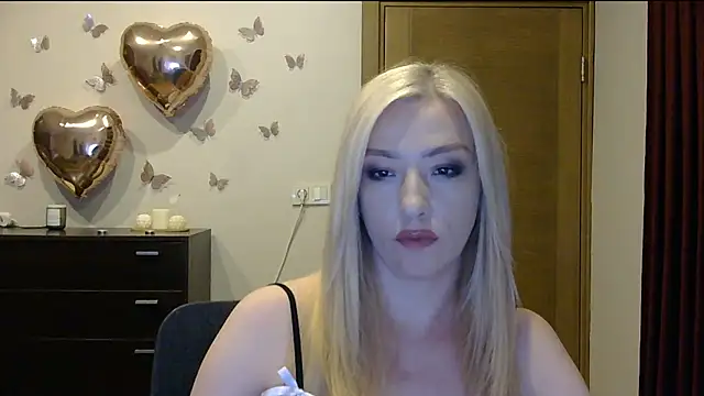 Snapshot of Wild_Silk_Desire chatting on 14, 7, 2026 Wild Silk Desire online show from 14, 7, 2026