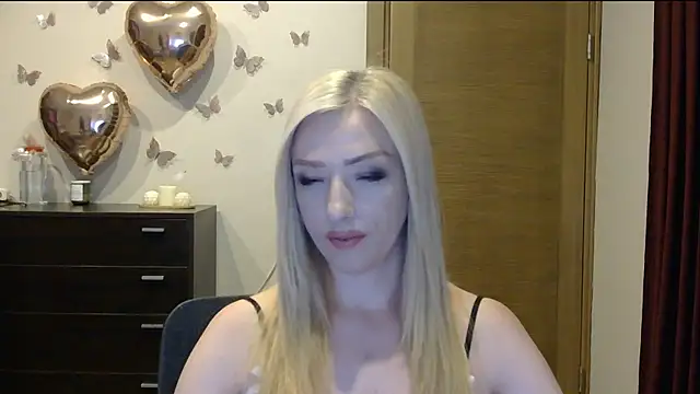 Snapshot of Wild_Silk_Desire chatting on 24, 7, 2026 Wild Silk Desire online show from 24, 7, 2026