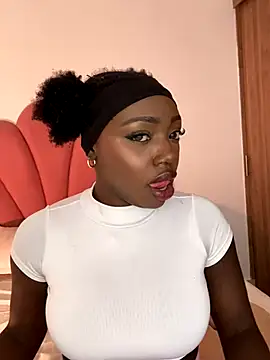 alissradiante1 online show from 5, 11, 2025