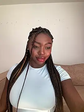 alissradiante1 online show from 28, 2, 2026