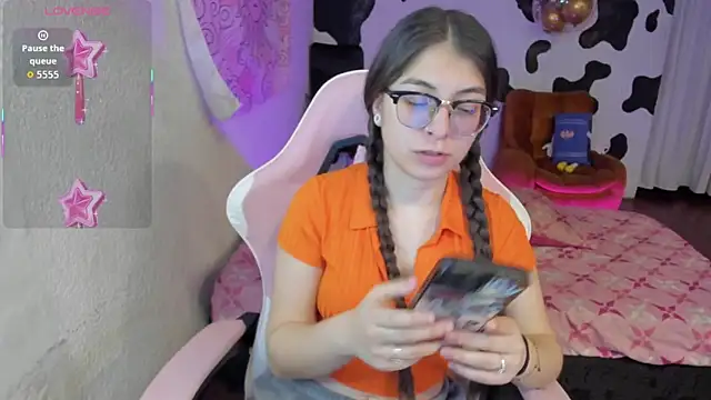 Snapshot of abbie_jensen_ chatting on 3, 10, 2025 abbie jensen  online show from 3, 10, 2025