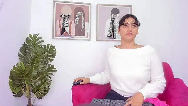 niia7 online show from 13, 7, 2026
