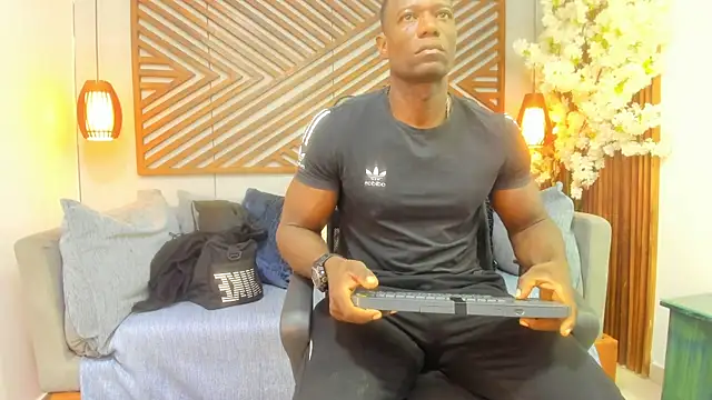 MarcusBlack  online show from 8, 10, 2025