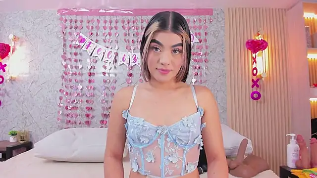 Antonella west online show from 12, 2, 2026