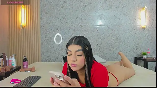 Antonella west online show from 24, 7, 2026