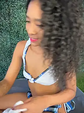 Snapshot of SweetCheeksXXX chatting on 18, 6, 2026 SweetCheeksXXX online show from 18, 6, 2026