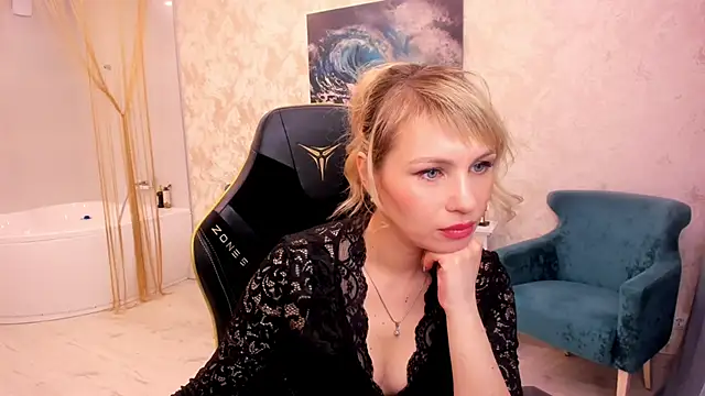 Snapshot of LindaSandy_1 chatting on 15, 2, 2026 LindaSandy 1 online show from 15, 2, 2026