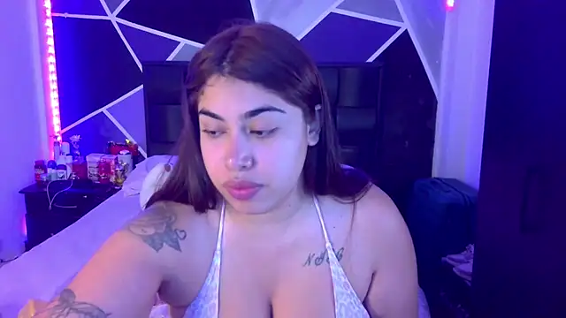 jazminslut online show from 22, 3, 2026