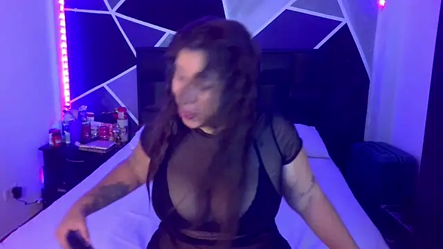 jazminslut online show from 12, 4, 2026