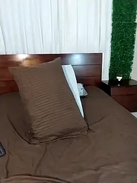 Tifany-fox online show from 14, 1, 2026