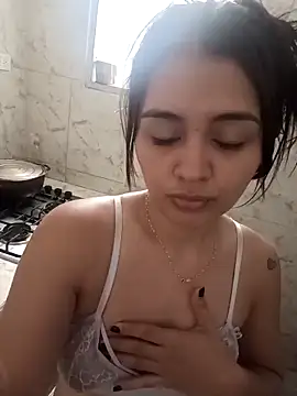 tifanny turner online show from 17, 9, 2025