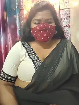 Snapshot of Liyaa_24 chatting on 29, 7, 2026 Liyaa 24 online show from 29, 7, 2026