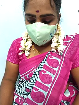 Snapshot of Tamil_riyalini12 chatting on 1, 10, 2025 Tamil riyalini12 online show from 1, 10, 2025