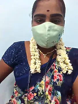 Snapshot of Tamil_riyalini12 chatting on 15, 10, 2025 Tamil riyalini12 online show from 15, 10, 2025