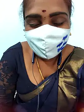 Snapshot of Tamil_riyalini12 chatting on 12, 1, 2026 Tamil riyalini12 online show from 12, 1, 2026