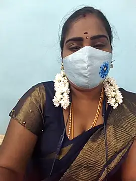 Snapshot of Tamil_riyalini12 chatting on 4, 2, 2026 Tamil riyalini12 online show from 4, 2, 2026