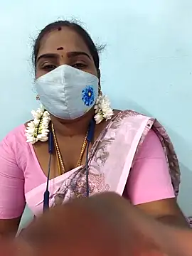 Snapshot of Tamil_riyalini12 chatting on 4, 3, 2026 Tamil riyalini12 online show from 4, 3, 2026