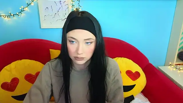 Snapshot of Ivanna__Rose chatting on 21, 2, 2026 Ivanna Rose online show from 21, 2, 2026