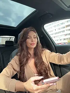 LunaBex online show from 26, 11, 2025