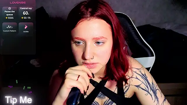 Snapshot of Mini_Lady1 chatting on 7, 7, 2026 Mini Lady1 online show from 7, 7, 2026