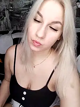 HoneyNelly online show from 12, 3, 2026