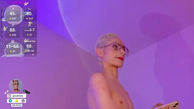 liiamluna  online show from 13, 5, 2026