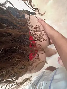 Snapshot of Sophia_Henry chatting on 8, 3, 2026 Sophia Henry online show from 8, 3, 2026