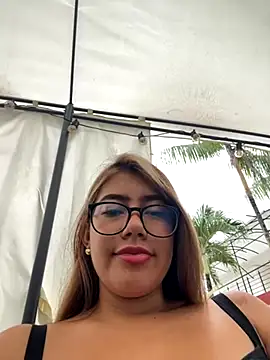 sara calderon online show from 16, 10, 2025