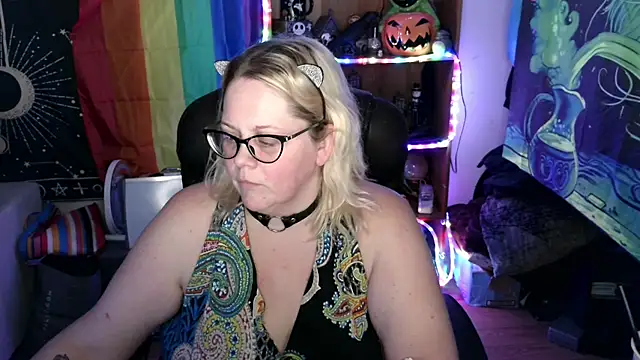 Kinky Witch online show from 24, 6, 2026