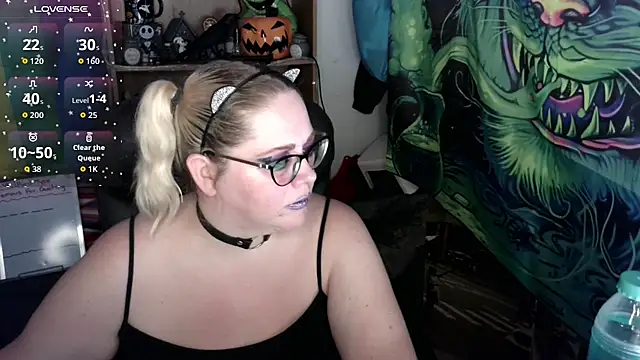 Kinky Witch online show from 14, 7, 2026