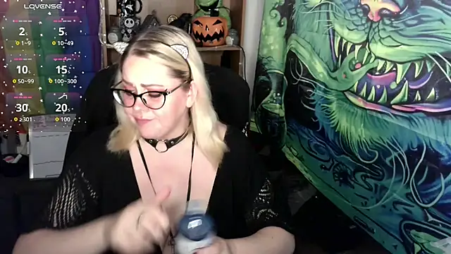 Kinky Witch online show from 28, 7, 2026