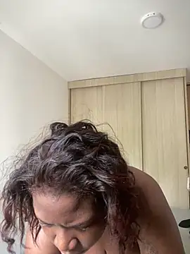 Alexia 24 online show from 27, 4, 2026