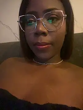 Alexia 24 online show from 17, 5, 2026