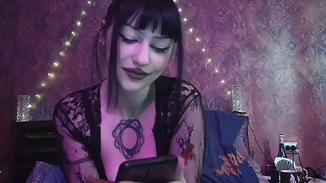 Susie su online show from 5, 12, 2025