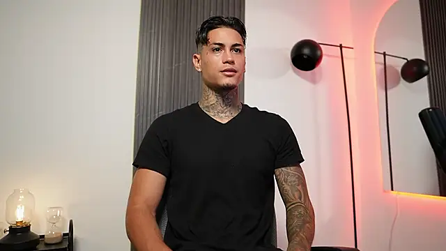 Snapshot of AxelVilla_ chatting on 20, 9, 2025 AxelVilla  online show from 20, 9, 2025