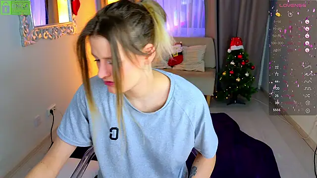 Snapshot of Lex_Smith chatting on 20, 12, 2025 Lex Smith online show from 20, 12, 2025