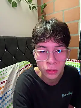 ObedientPup online show from 10, 4, 2026