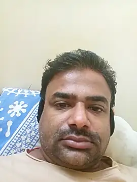 Snapshot of sree4143 chatting on 10, 10, 2025 sree4143 online show from 10, 10, 2025