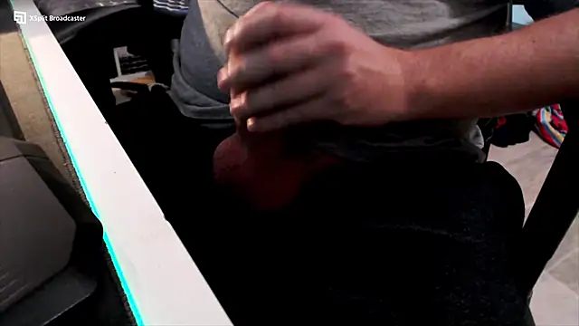 Snapshot of elgigologigante chatting on 23, 10, 2025 elgigologigante online show from 23, 10, 2025