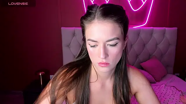 StacyWells online show from 21, 9, 2025