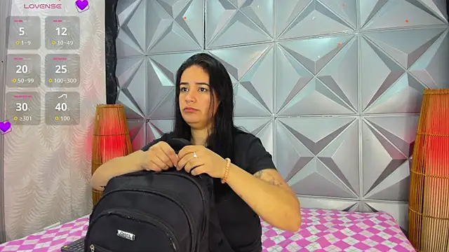 GreciaFox1 online show from 19, 12, 2025