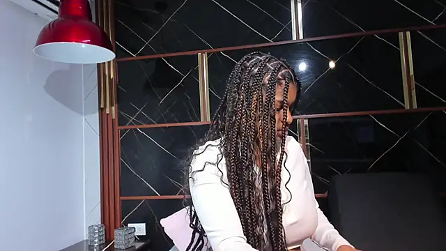 HannyThompson online show from 9, 1, 2026