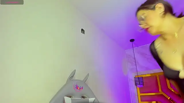 Luciifeer  online show from 20, 3, 2026